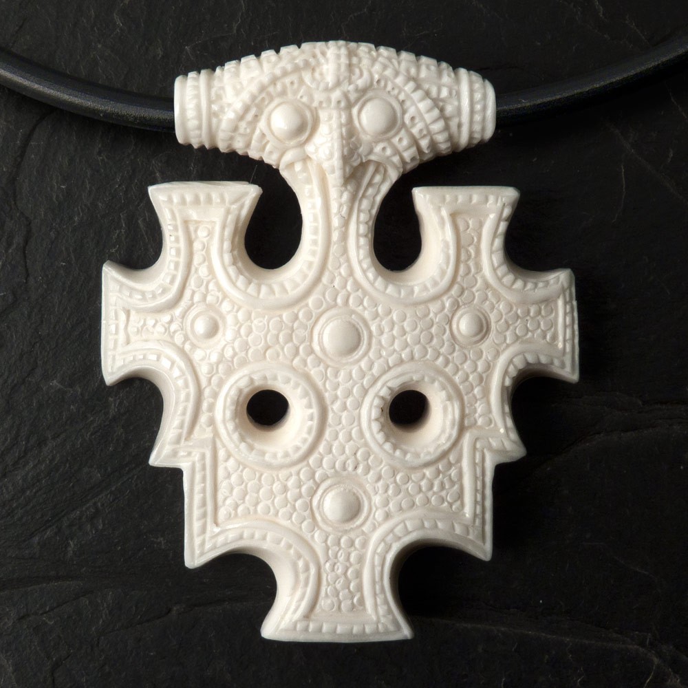 Bone Carving Pendant Hiddensee Hammer / Mjölnir Hammer of Thor